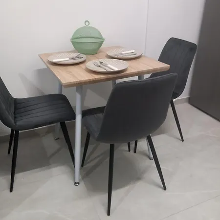 Niki Breeze Apartment