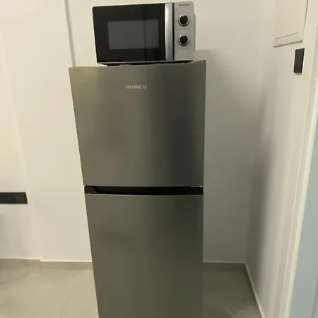 公寓 Niki Breeze Paphos