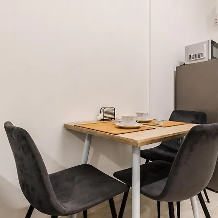 Apartman Niki Breeze - Newly Renovated Elite Garden Paphos