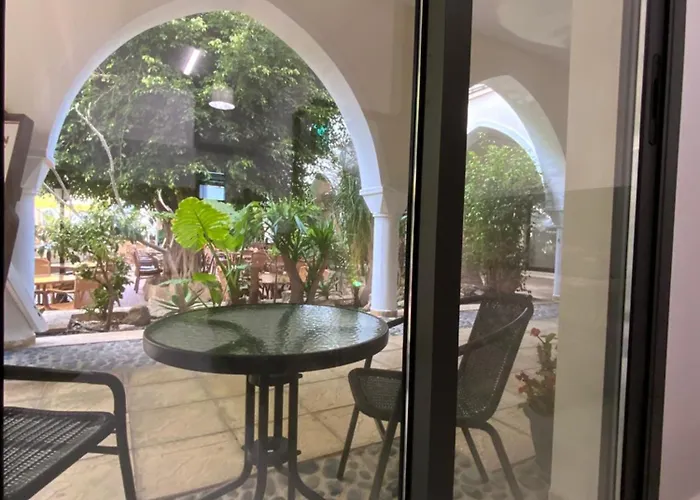 アパート Niki Breeze